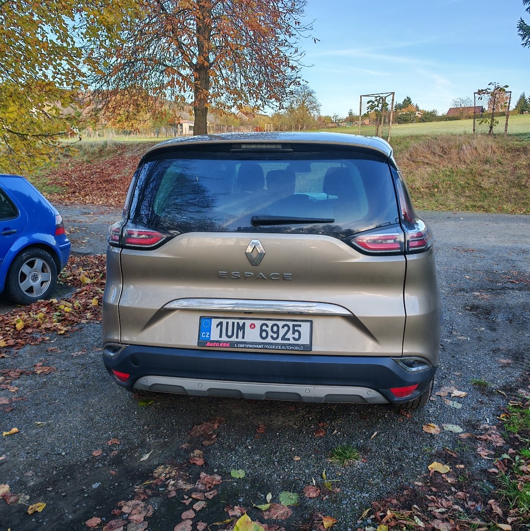 Renault ESPACE V najeto 106 094km - 4