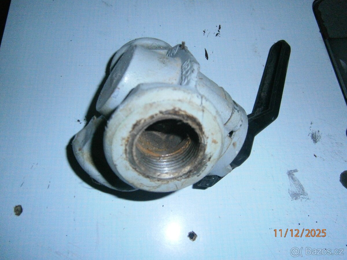 třícestný ventil - 4