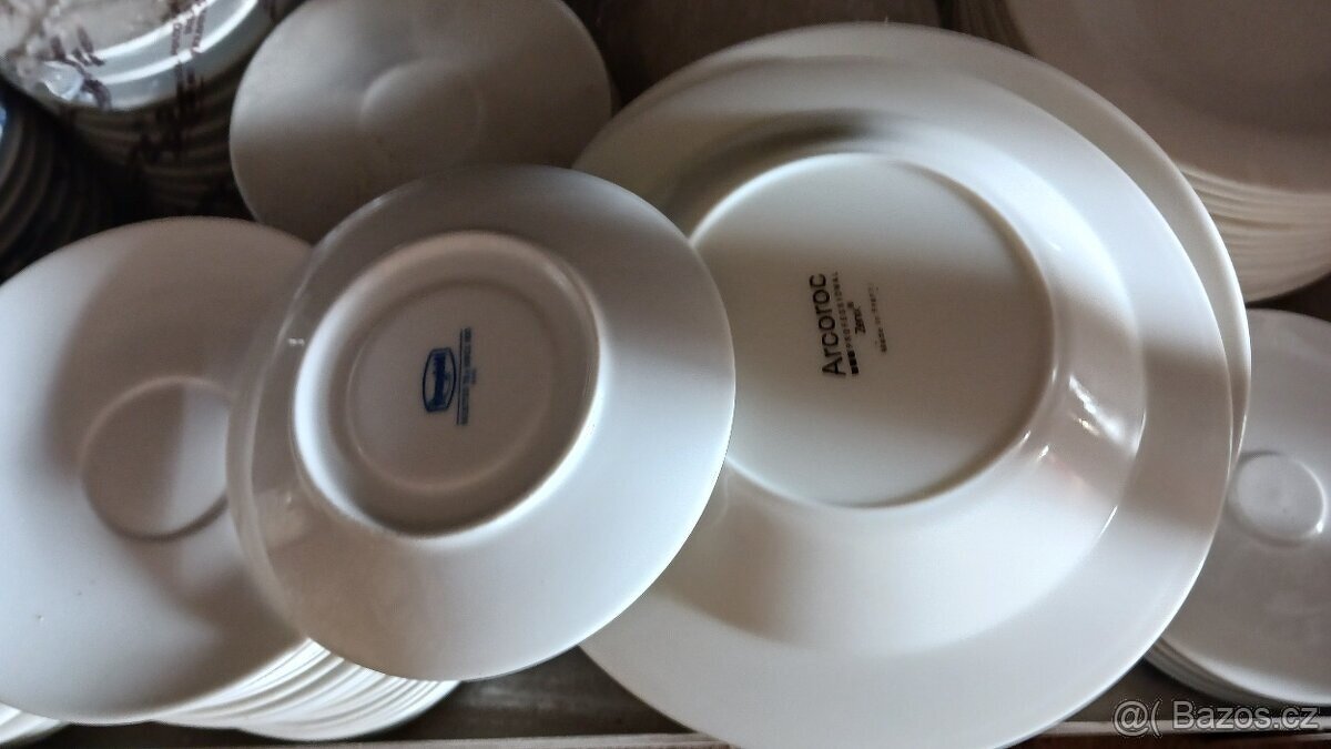 Talíře do restaurace Arcoroc Zenix.. - 4