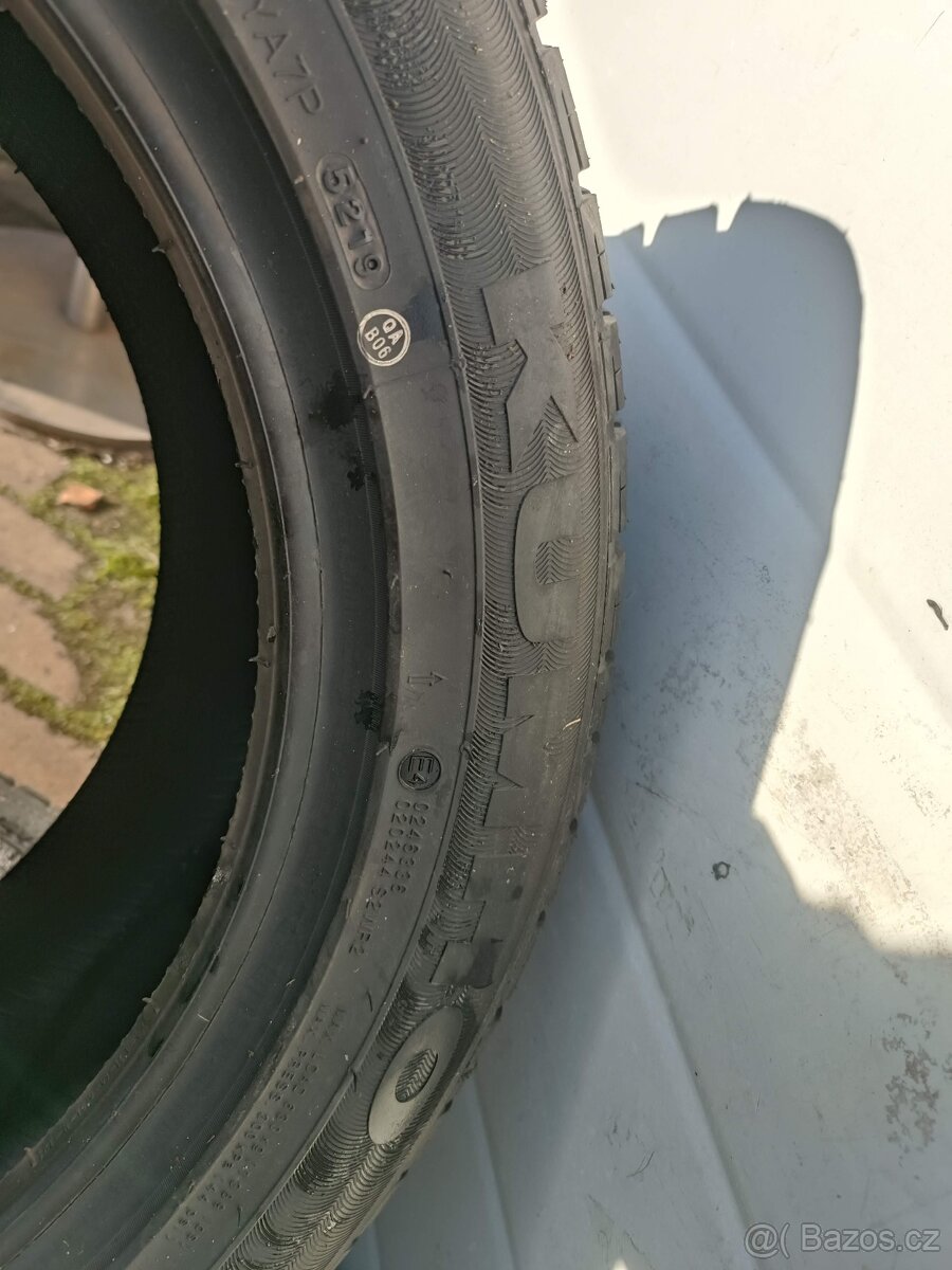 502. NEJETÉ 2X Zimní pneu Kumho 225/50/16 - 4