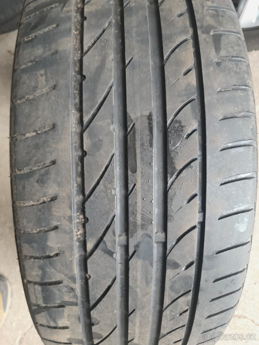Letní pneu 235/45 r18 - 4