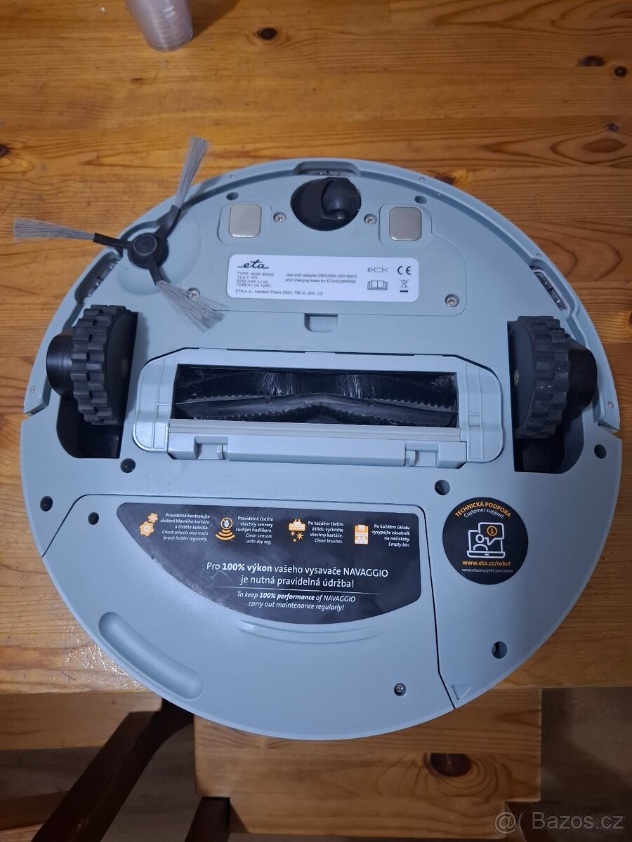Robotycky vysavač eta - 4
