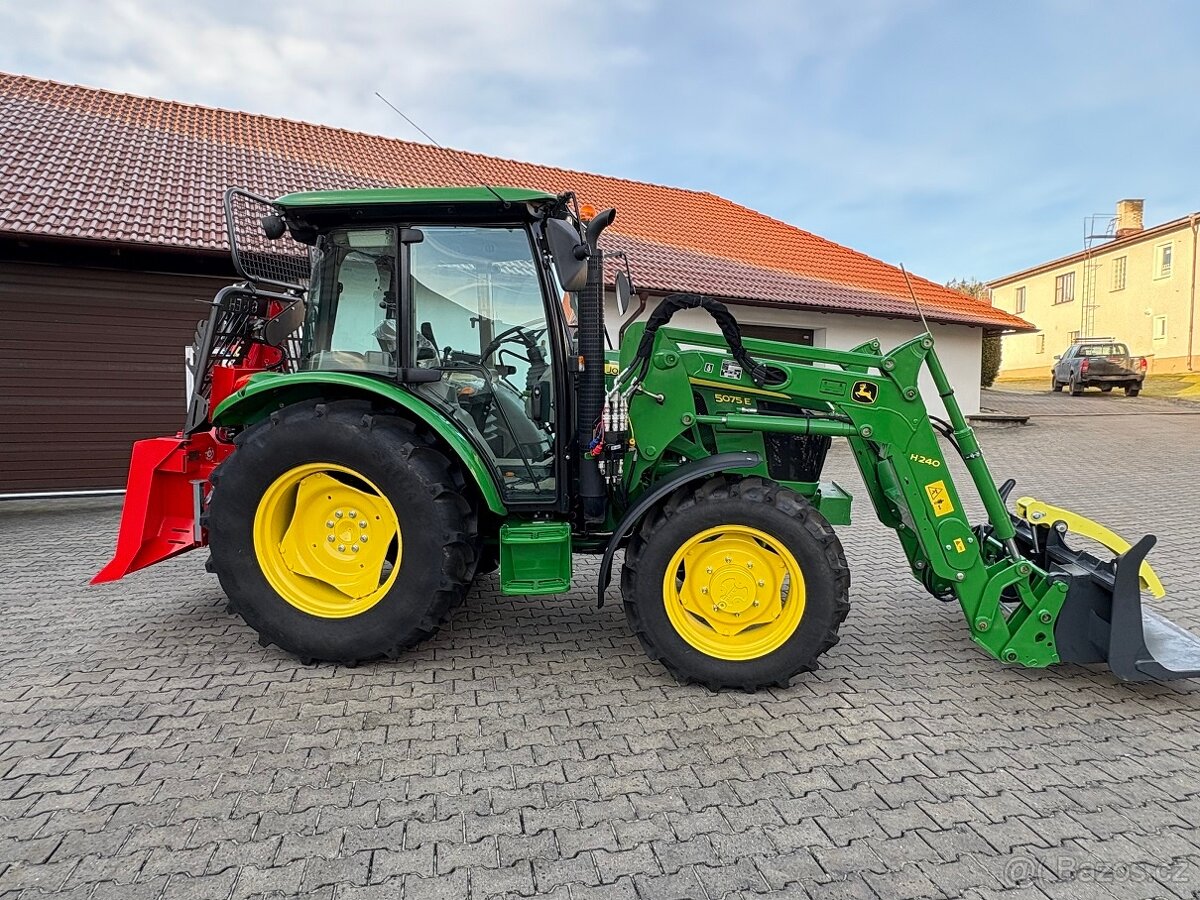 JOHN DEERE 5075 E s lesní nástavbou (UKT) - 4