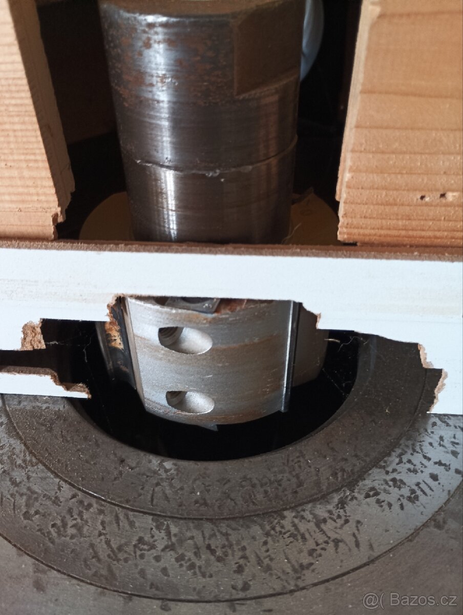 Spodní fréza rojek - 4