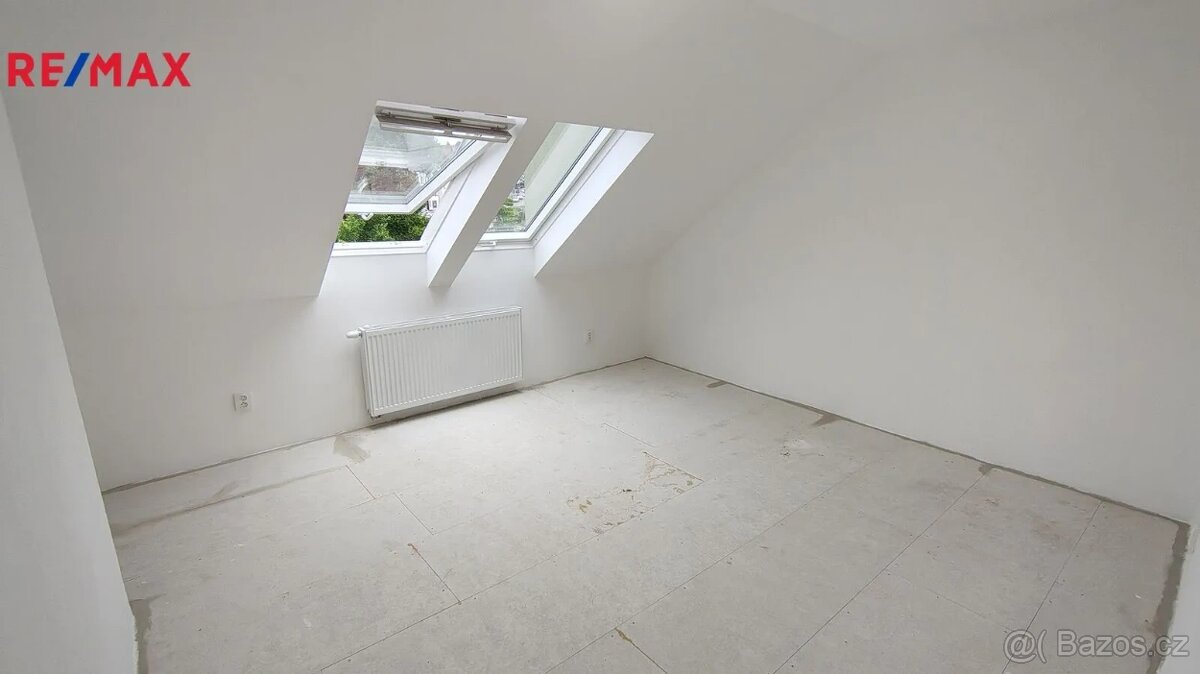 Podkrovní byt 2+kk, 66,9m² - před dokončením - 4