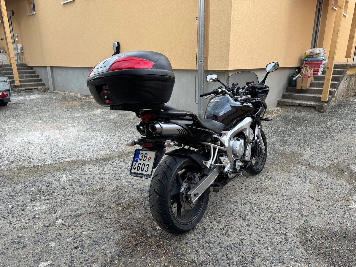 Yamaha Fazer FZ6 - 4
