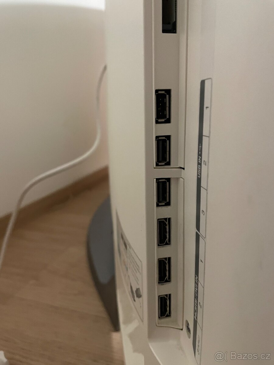 LG TV prohnutá 55EG910V - 4