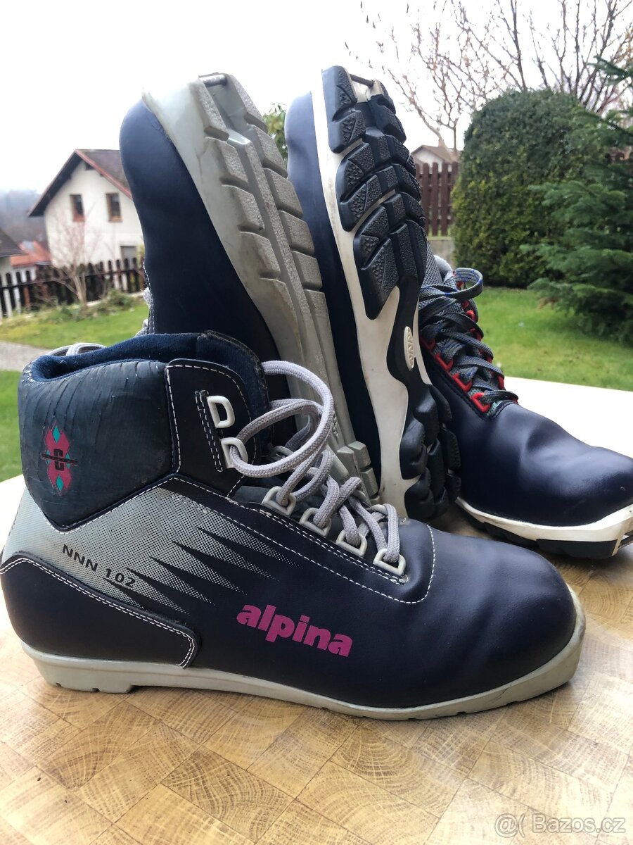 Lyže + boty + hůlky na běžky - 4