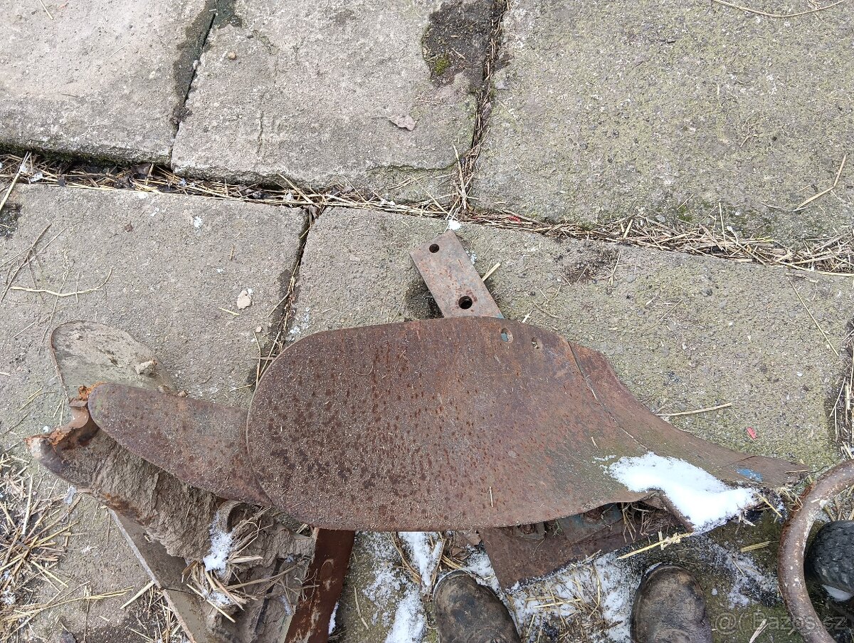 Sekce k roudnickemu pluhu privát - 4