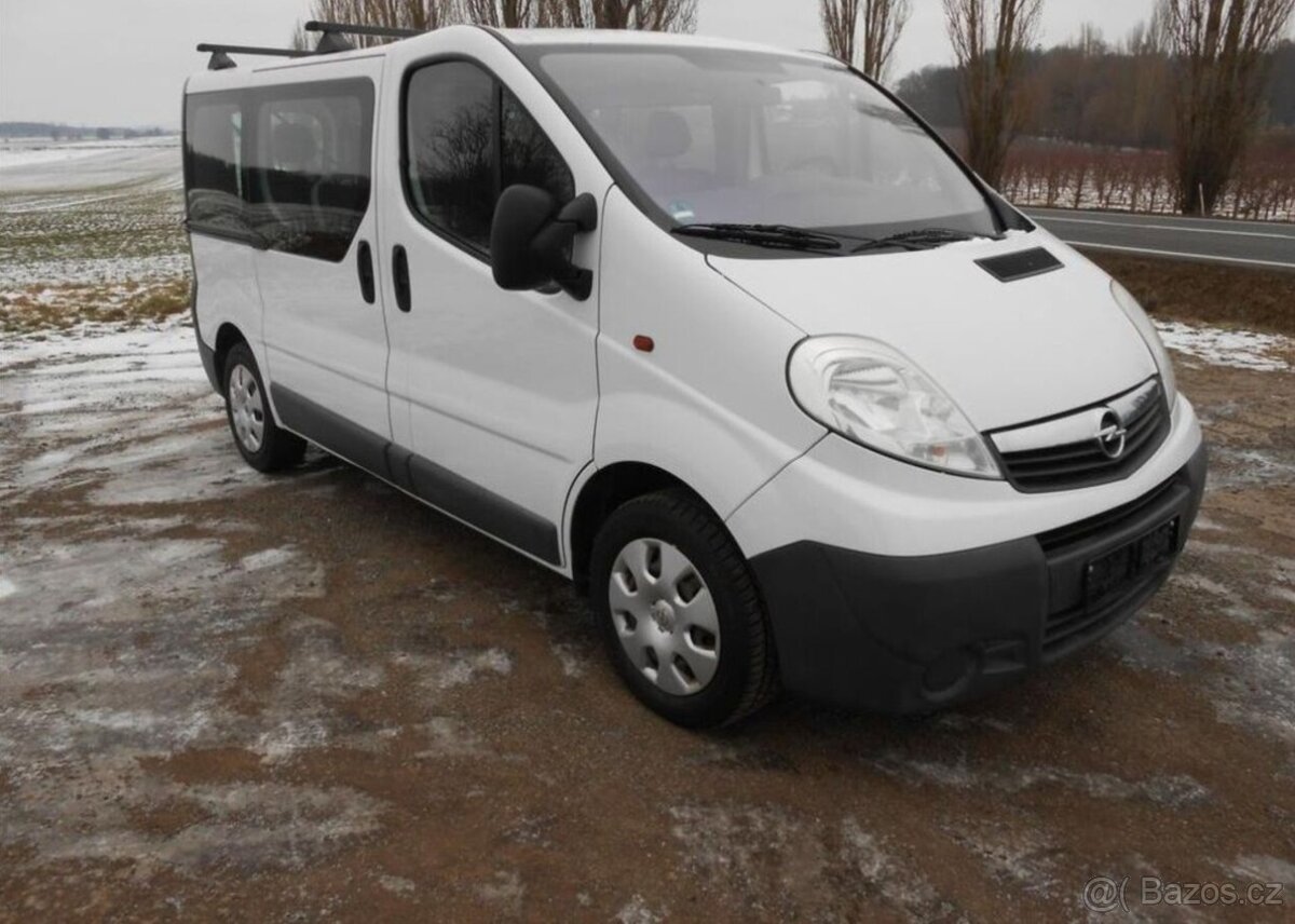 Opel Vivaro 2,0 84 kW KLIMA Serviska 9 Mís nafta - 4