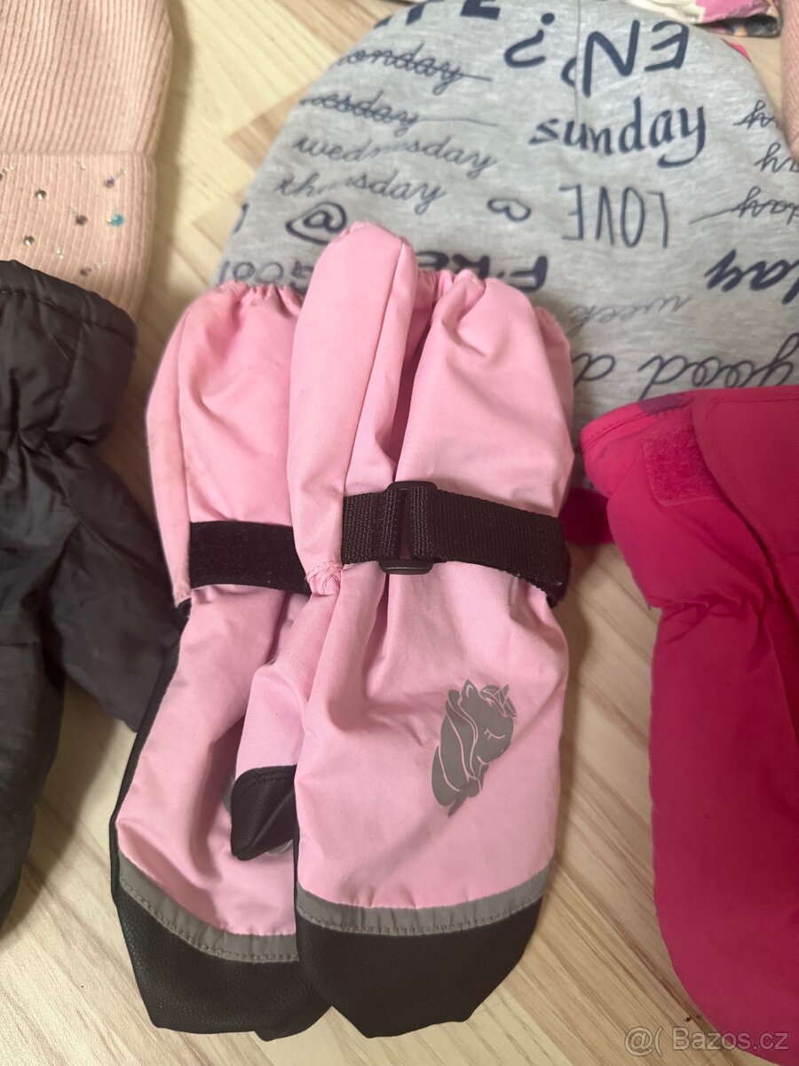 Čepice+ rukavice vel 6-8 - 4