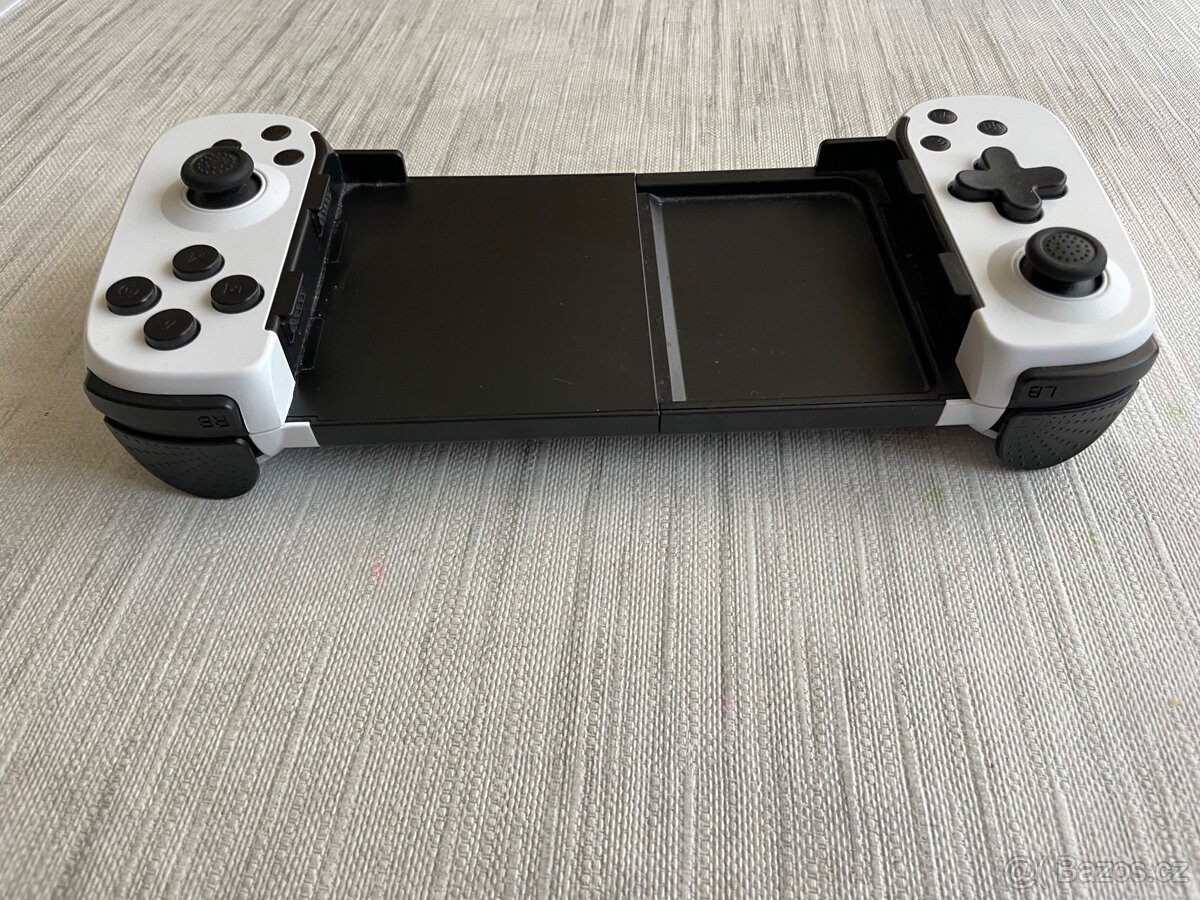 Cowbox D6 Bluetooth gamepad - 4