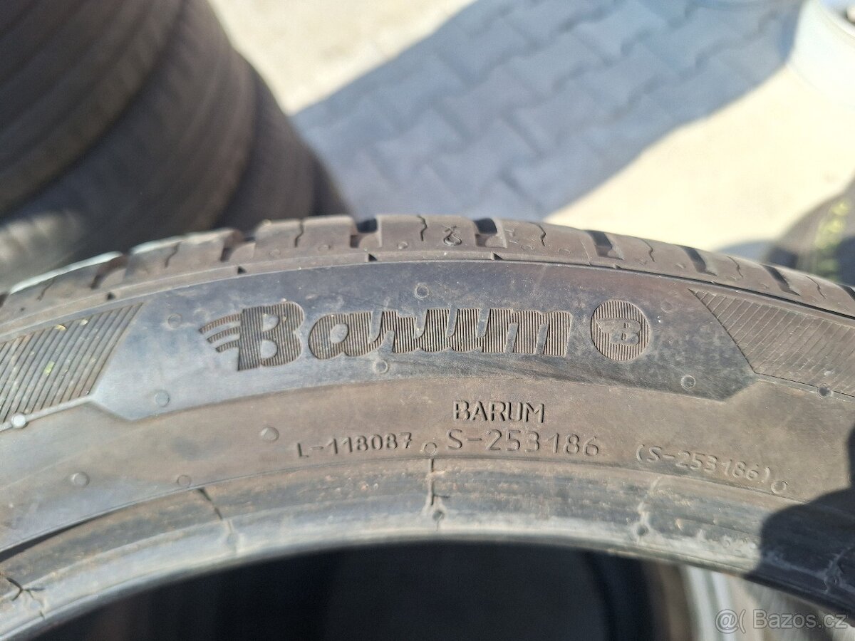 Prodám letní pneu 265/35/18 Barum - 4