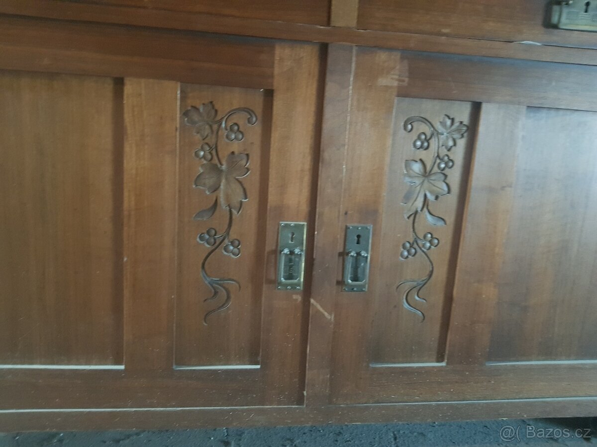 příborník z přelomu roku 1900 - 4