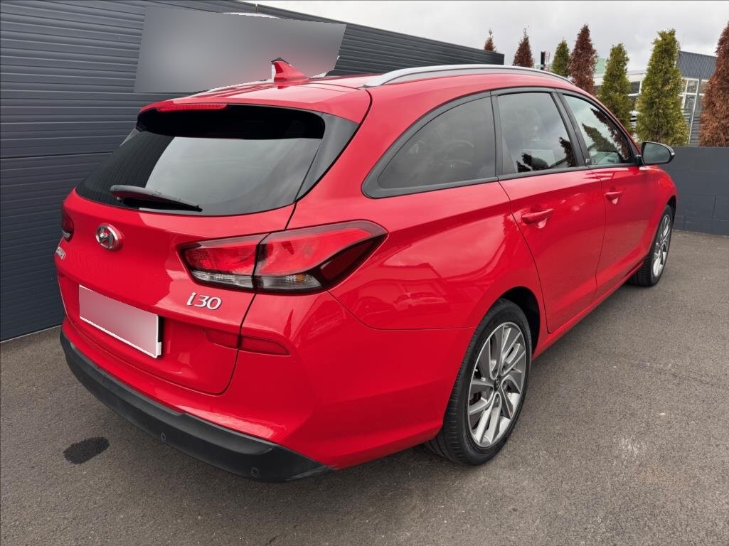 Hyundai i30 1,4 (2018) - 4