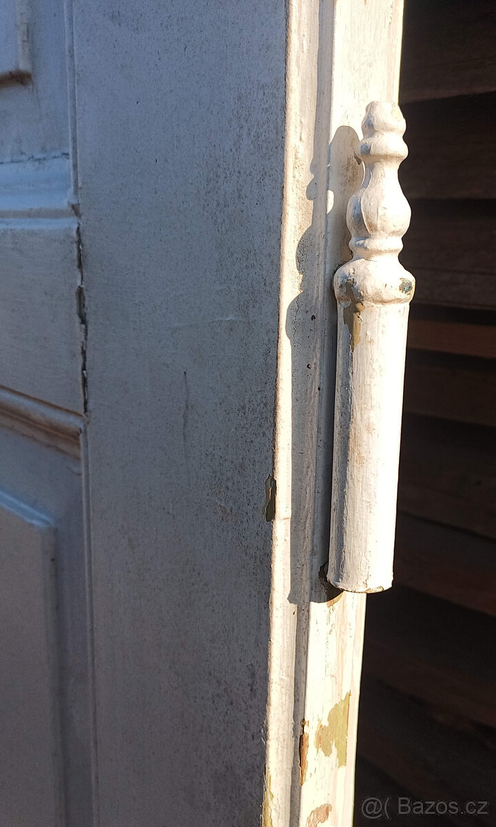 Staré dvoukřídlé dveře - 4