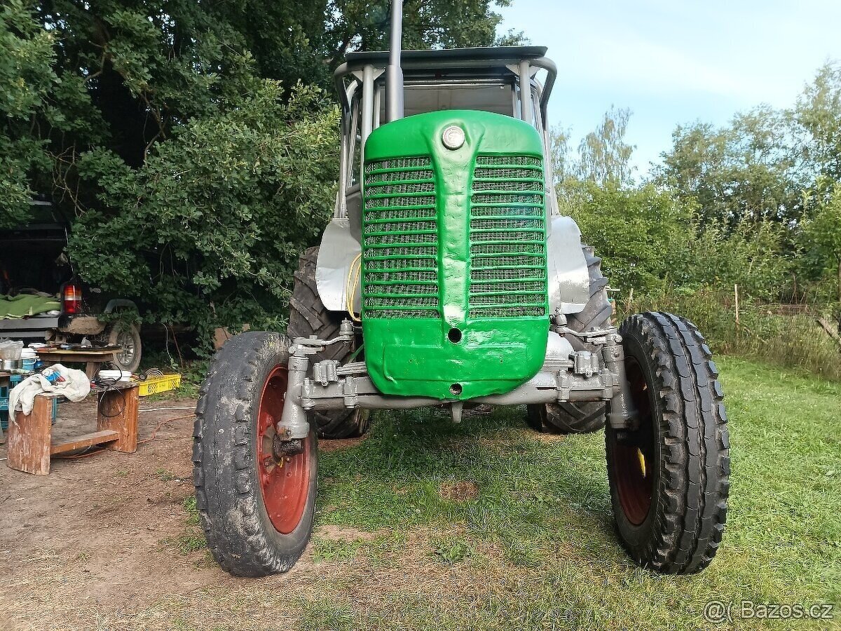 Traktor Zetor Super 50 - 4