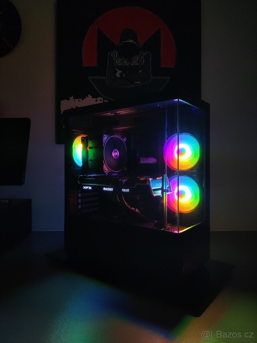 i5 11400, RX 6700 XT, 16GB DDR4 2400MHz, 1TB NVMe - 4