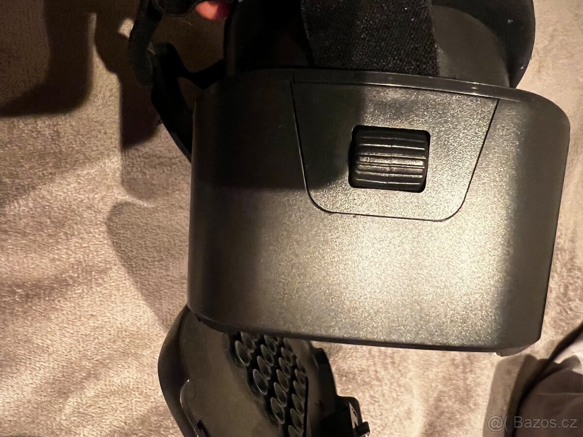 Virtuální realita na telefon on s ovladačem - 4