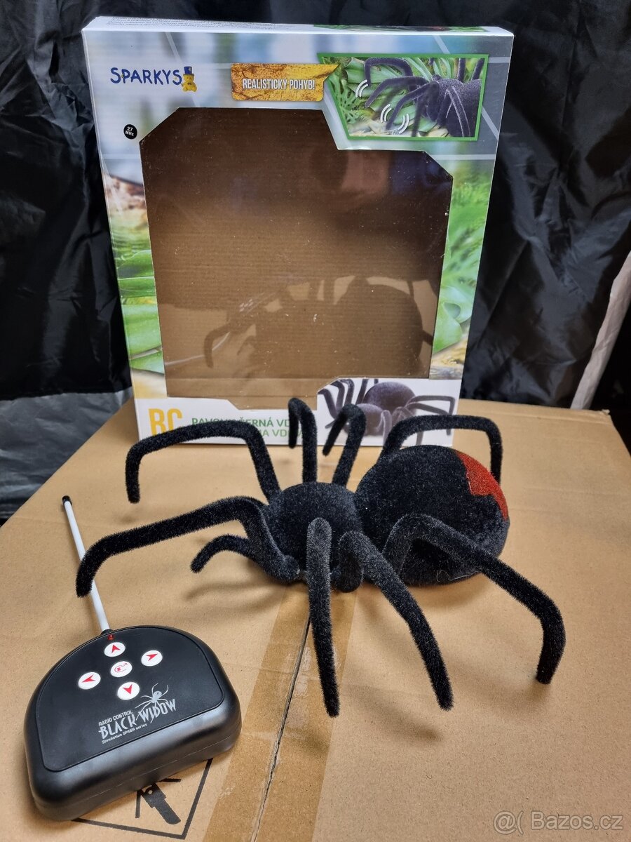 SPARKYS RC pavouk černá vdova - 4