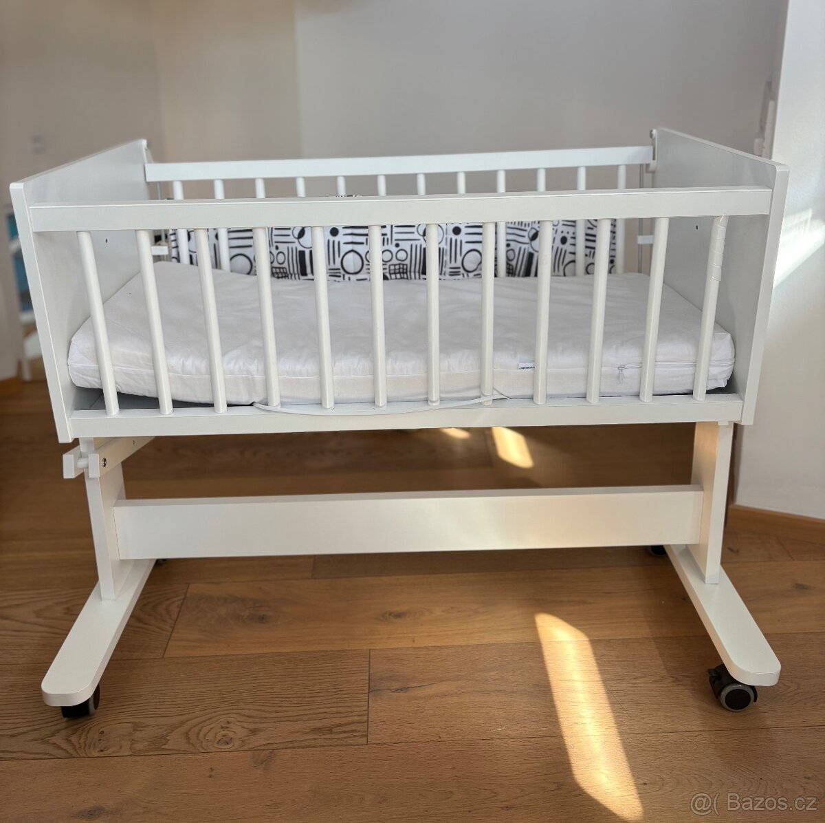 Detská postielka s funkciou kolísania - 4