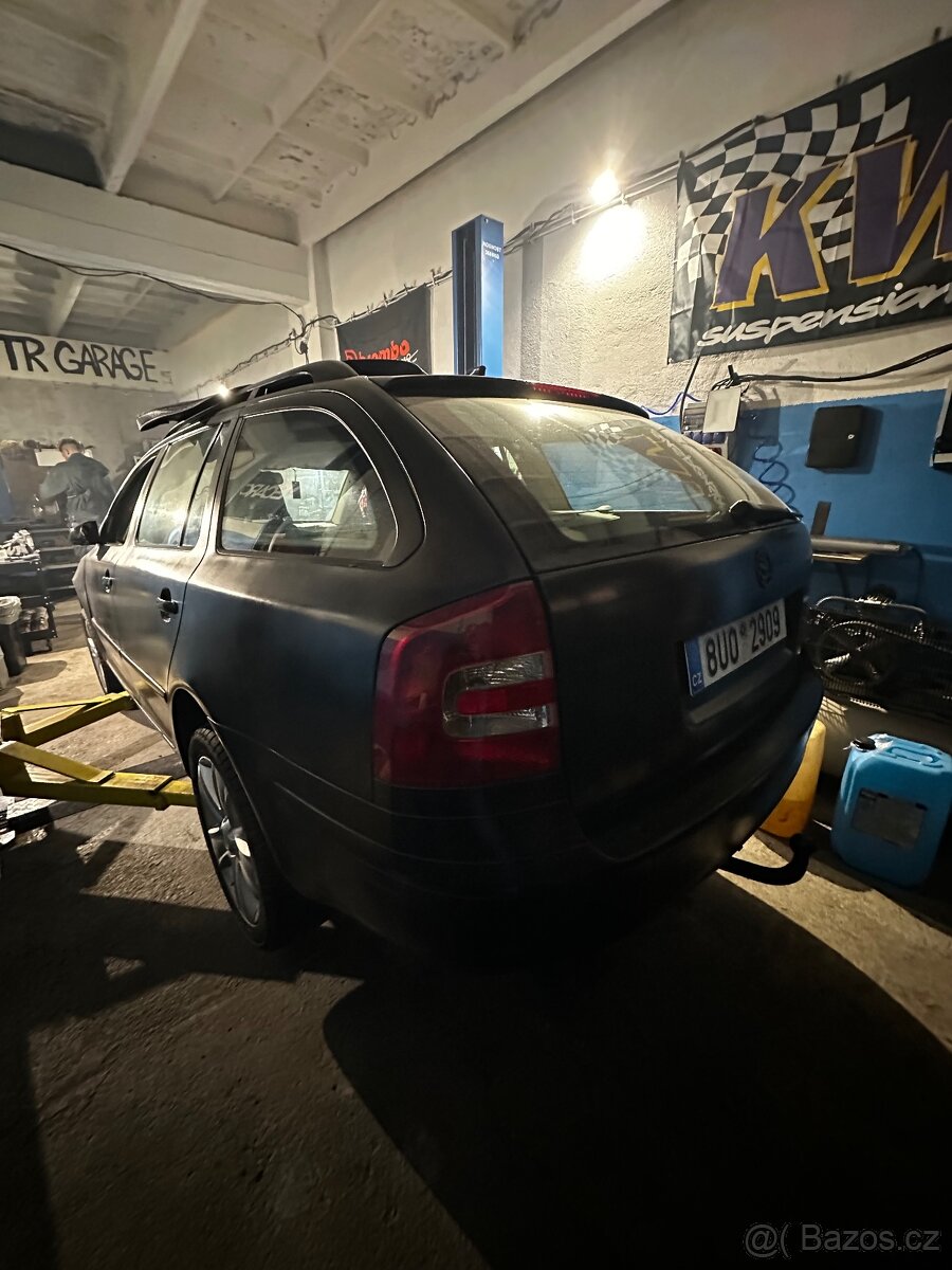 Škoda Octavia 2 2.0tdi - 4