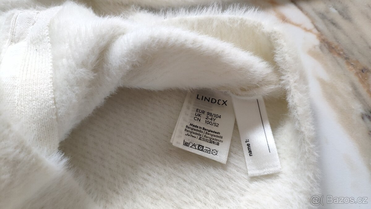 Svetřík Lindex - 4