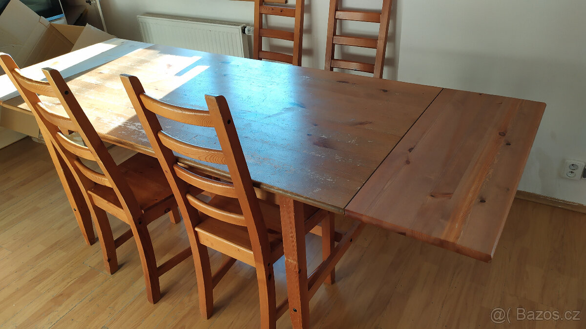 Ikea jídelní stůl + 4 židle - 4