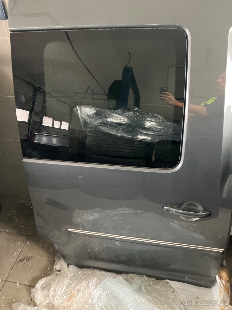 VW CADDY 2K5 - náhradní díly - 4