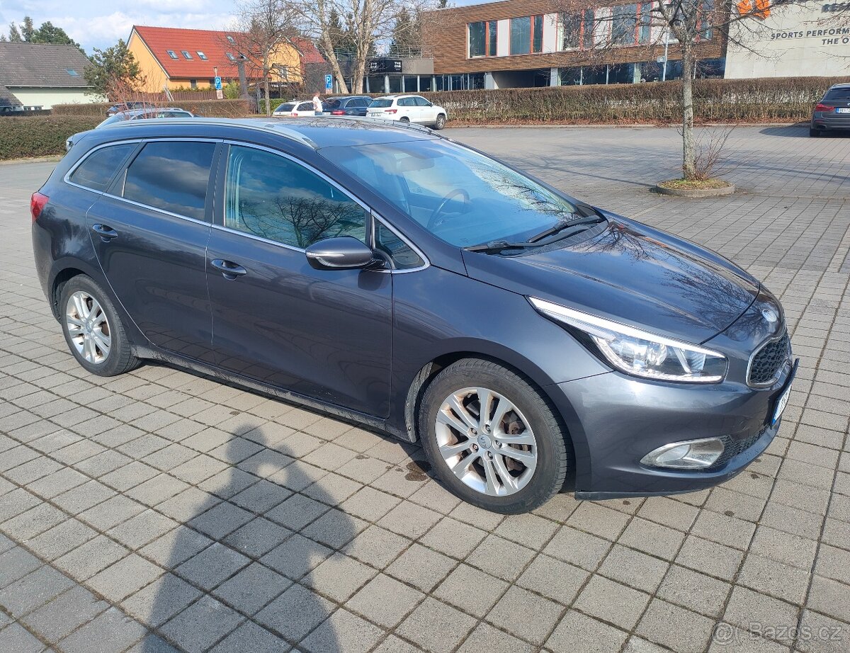 Kia Ceed SW - 4