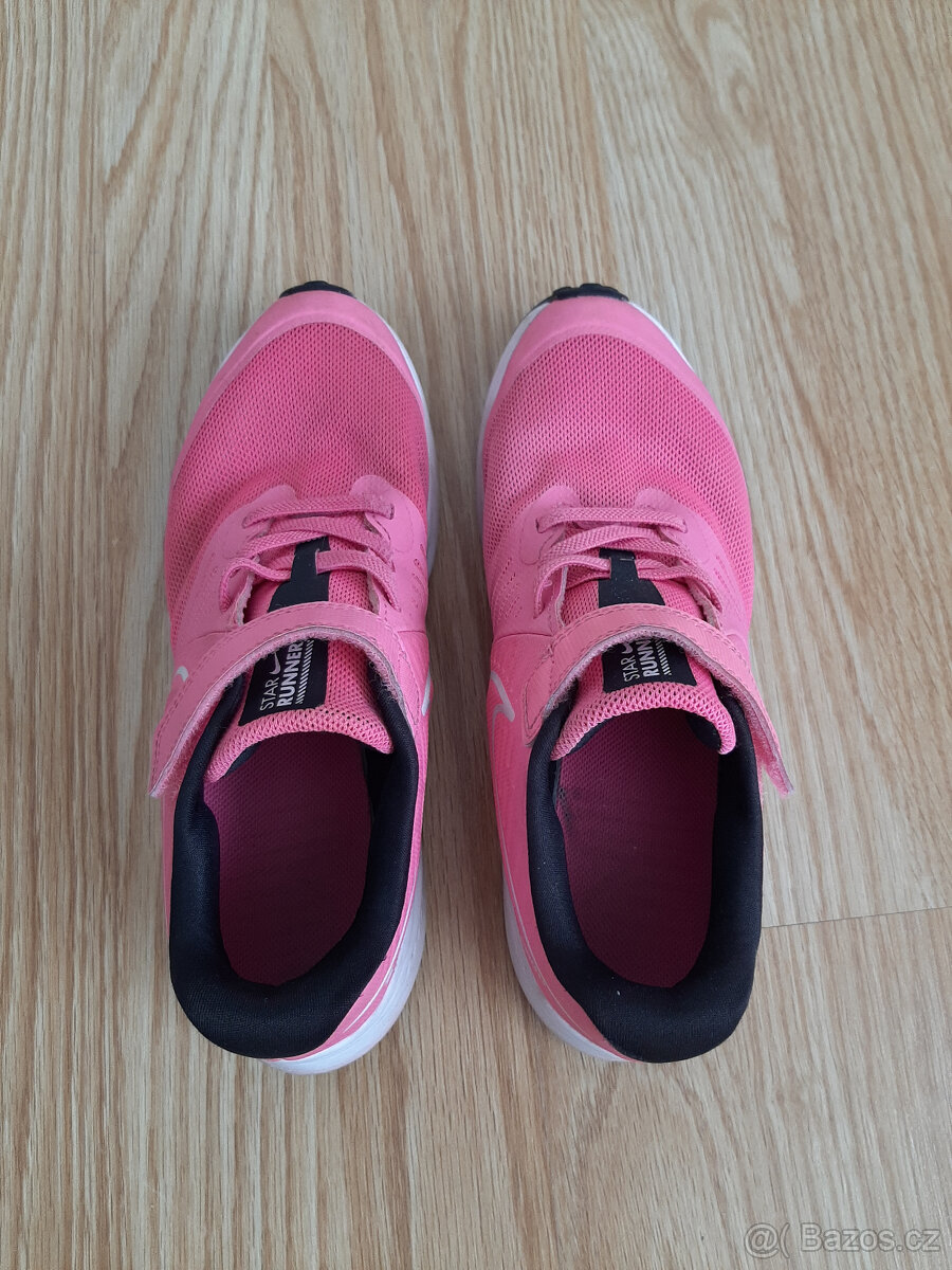Nike dívčí běžecké boty - 4