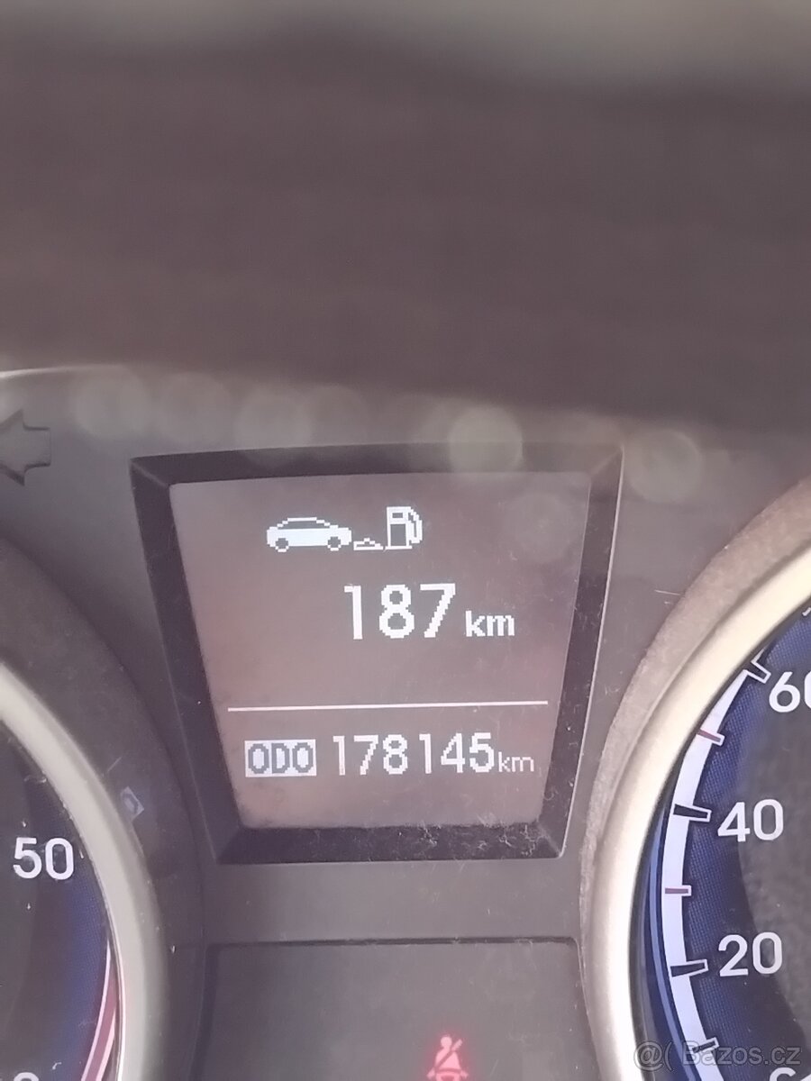 Hyundai ix35 - 4