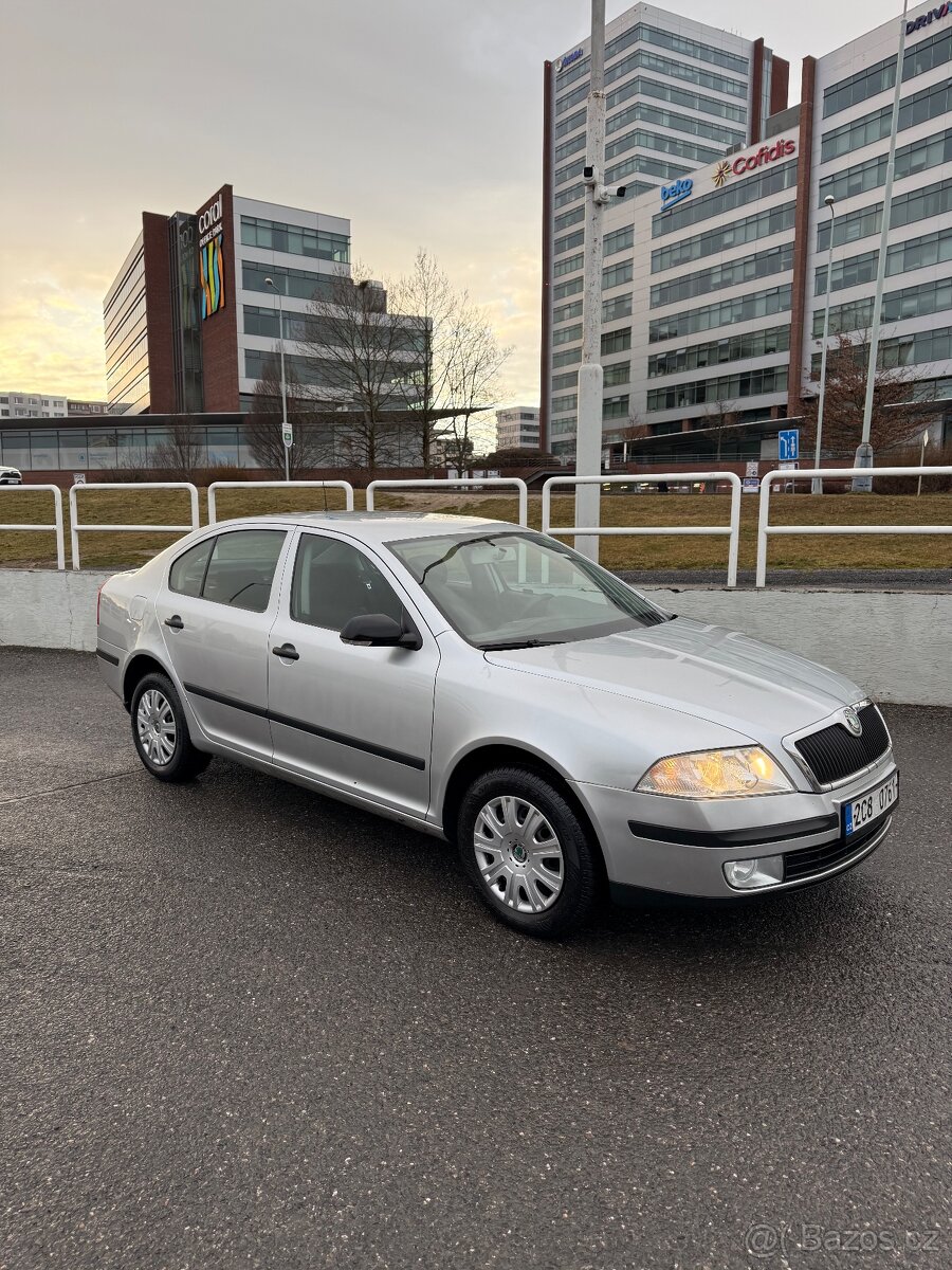 Škoda Octavia 1.6 mpi - 4