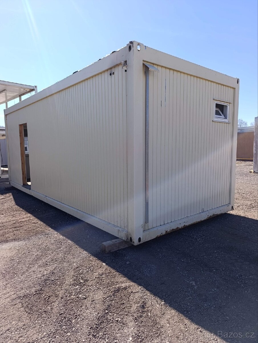 Obytný kontejner 8x3m: kuchyně, WC, sprcha - 4