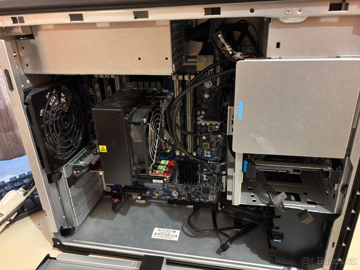 Pc HP Z4 - 4