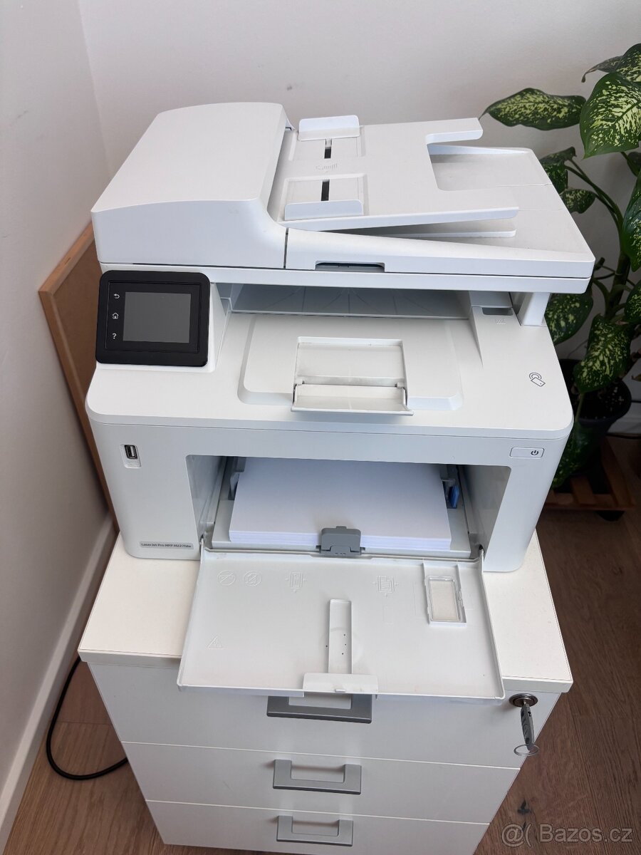 Multifunkční laserová černobílá tiskárna HP LaserJet Pro - 4