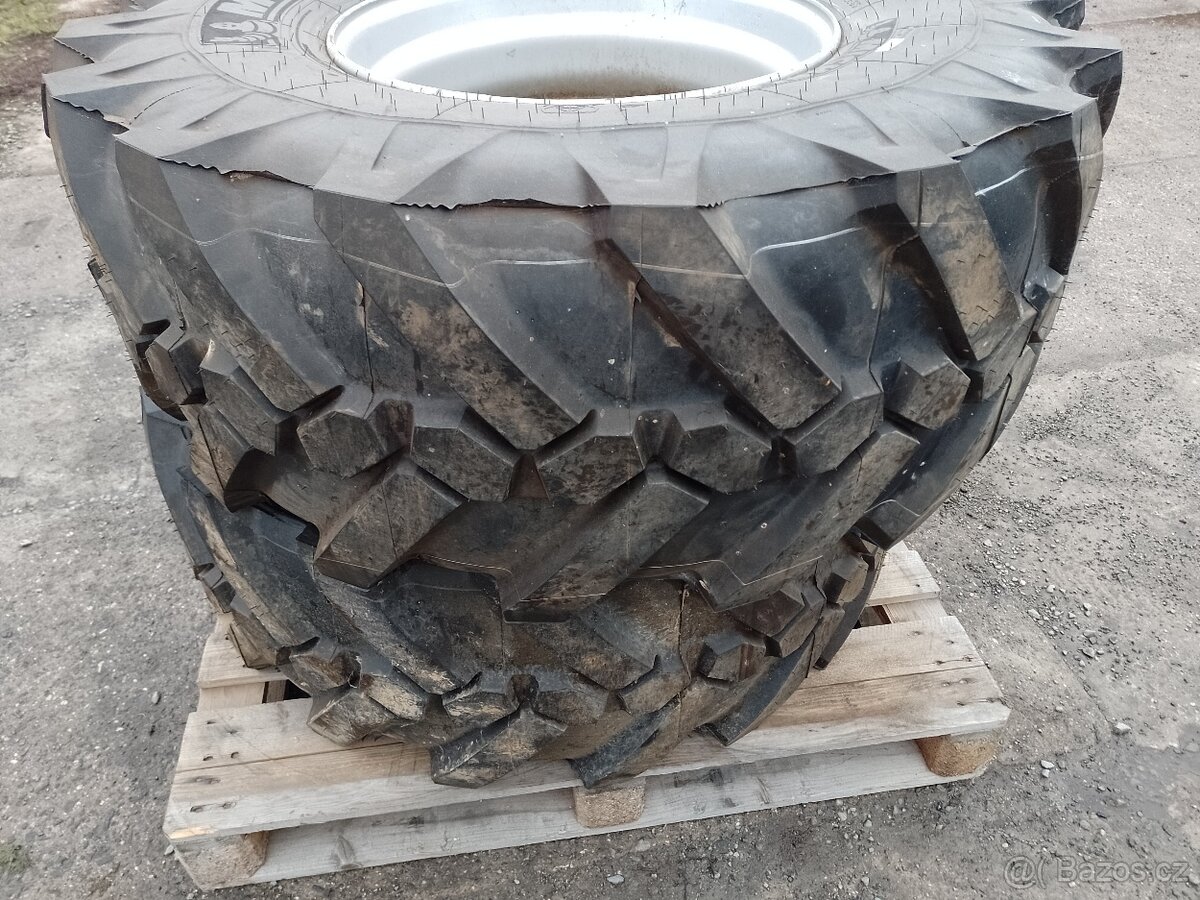 Nové pneu Michelin 445/70R22,5 - 4