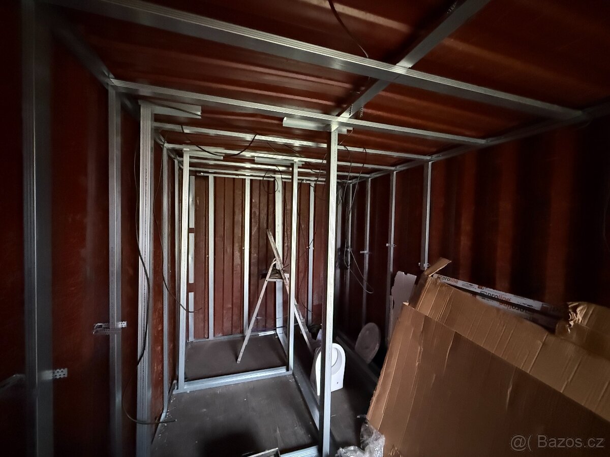 LODNÍ KONTEJNER NA PŘESTAVBU 20 DC - 4