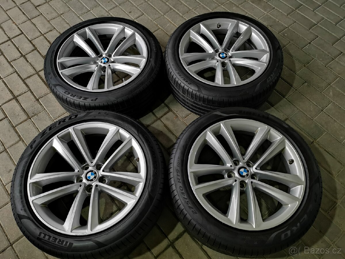 BMW dvourozměr 275/40 a 245/45 R19 Pirrelli 7mm letní, - 4