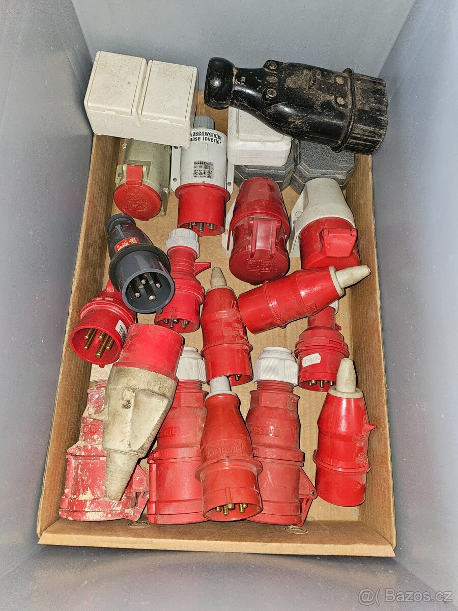 Zásuvky a kabely 230V + 380V - 16A a 32A - 4