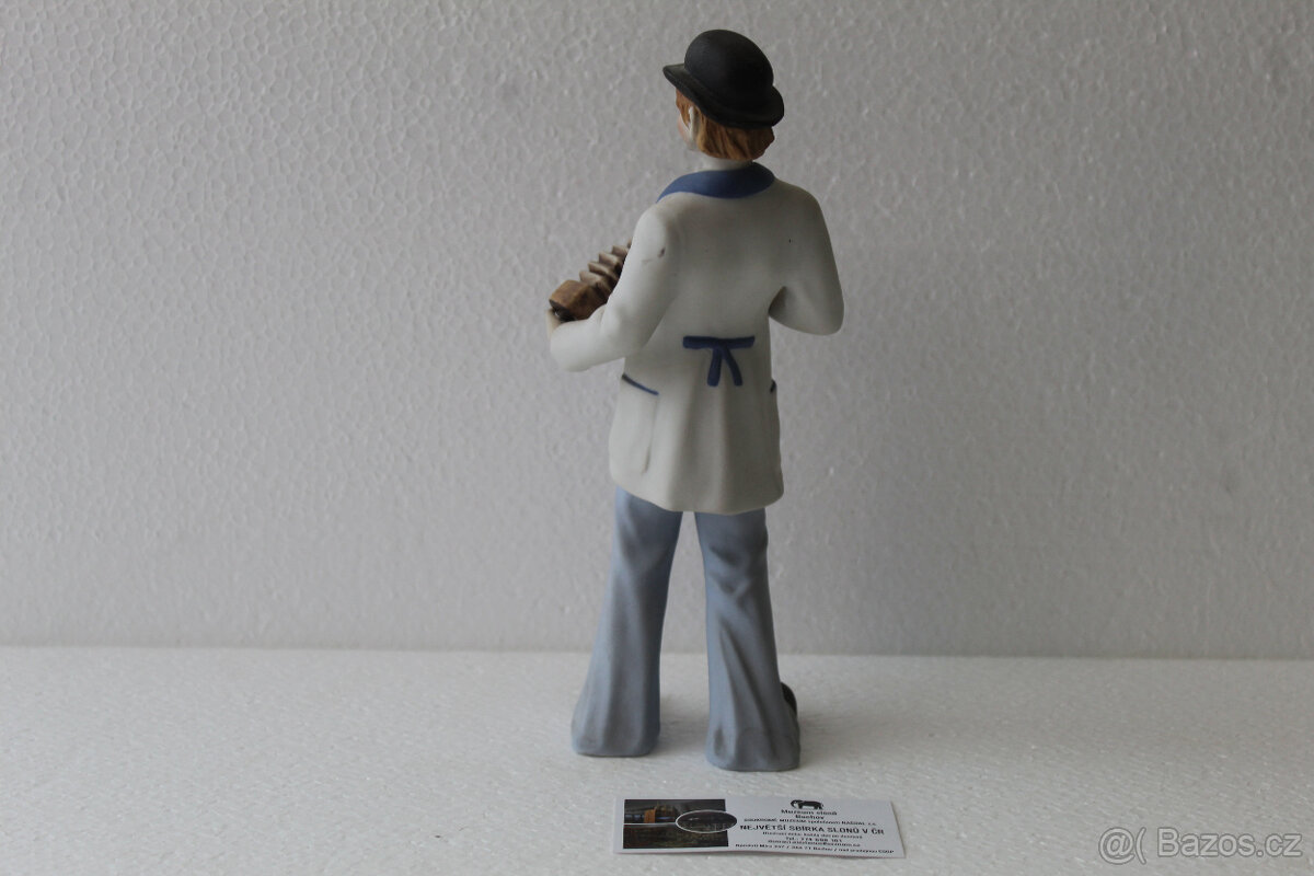 Klaun č. 3 – Royal Dux – Fuksová - 4