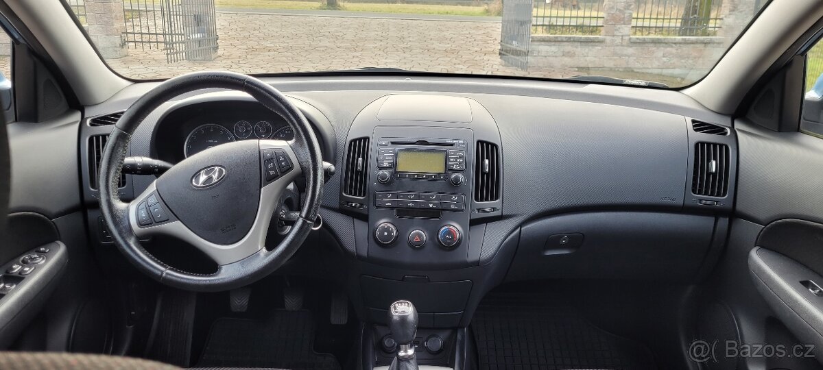 Prodám Hyundai I30,1,4 MPI, benzín + LPG - 4
