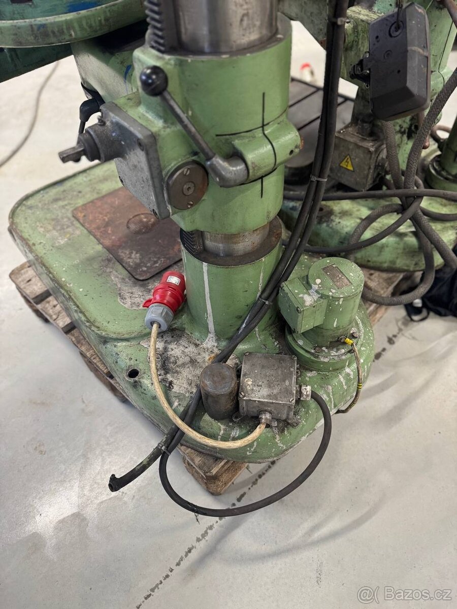 Sloupová vrtačka HELTOS VS 32B - 4