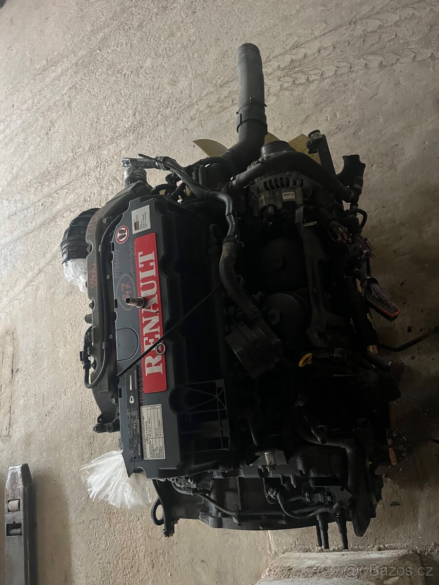 Renault MIDLUM DXI15 180 EU V - 4