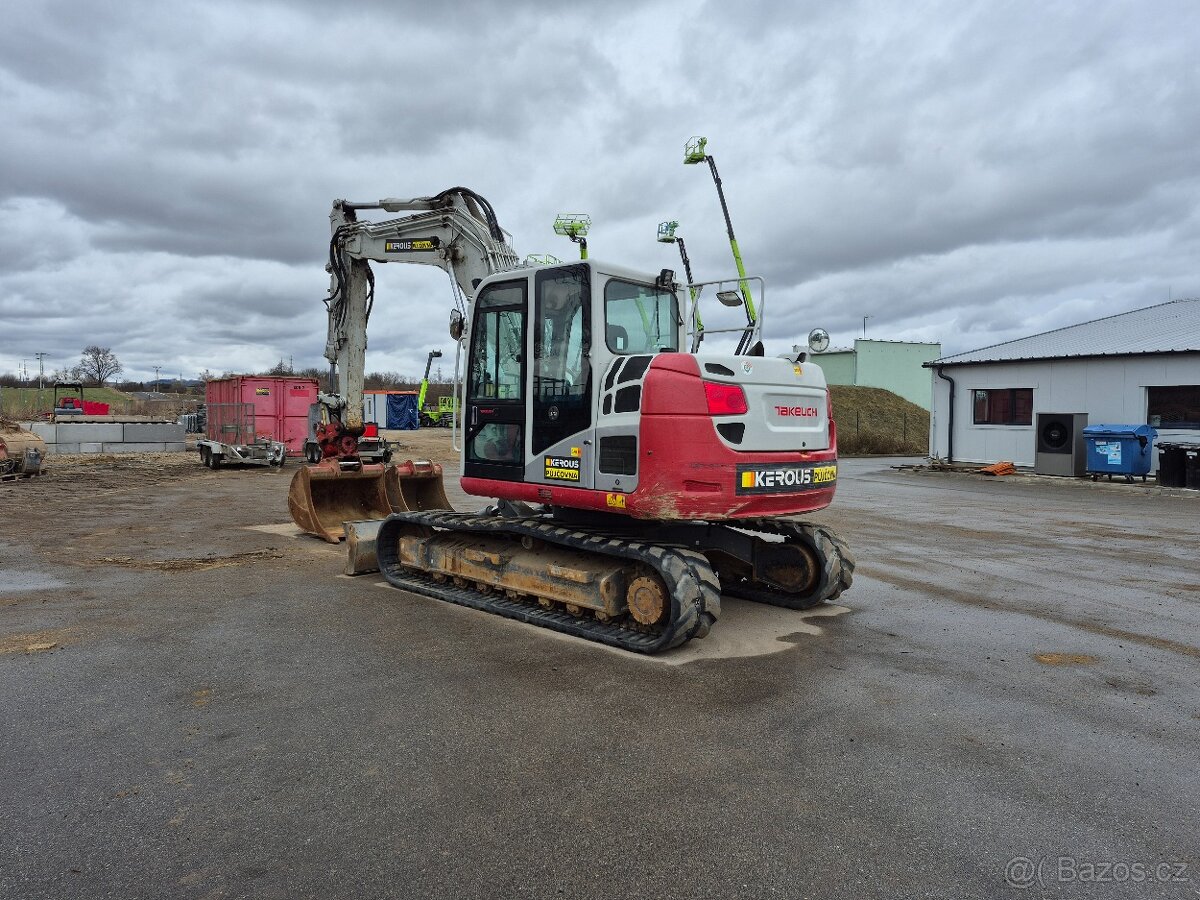 Pásové rypadlo Takeuchi TB2150 - 4