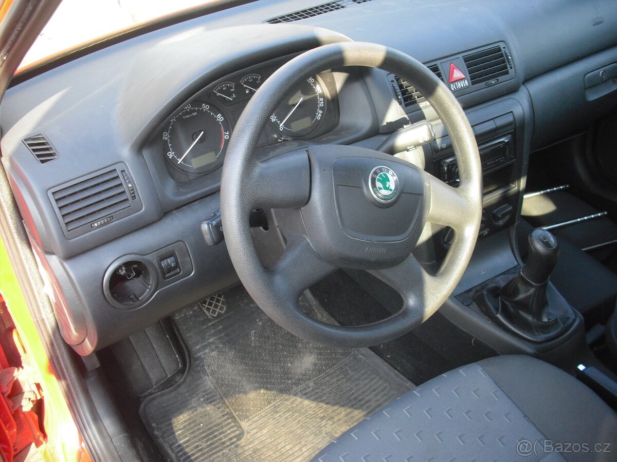 Octavia Tour Dily - 4