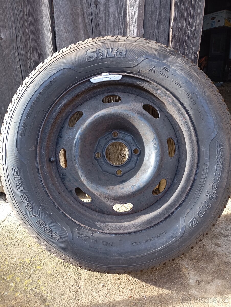 Prodám zimní pneu - 4