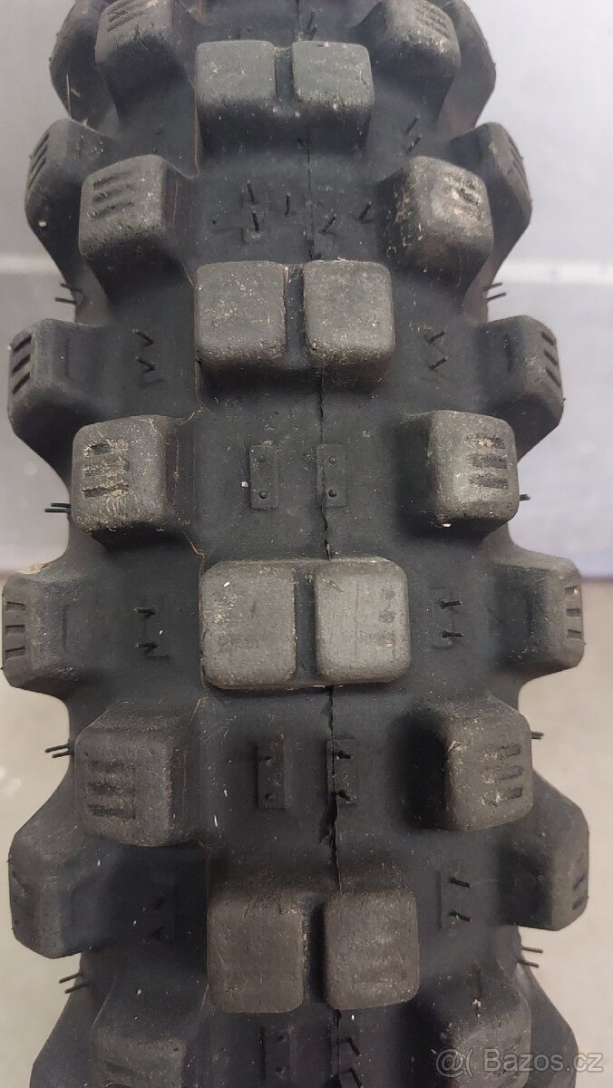 Pneu Michelin Tracker 100/100-18