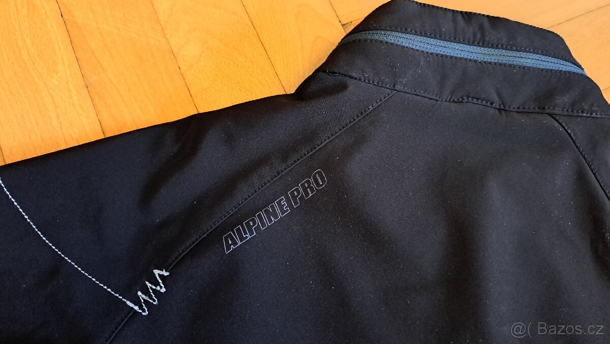 Černá zateplená softshellová bunda Alpine PRO,vel.M - 4