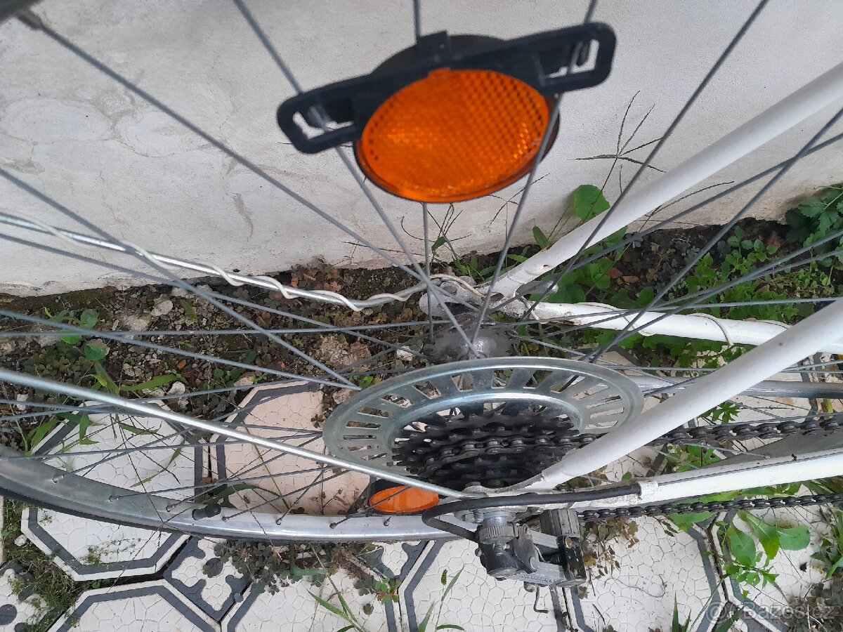 Jízdní kolo Favorit - 4